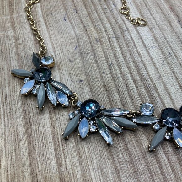 J. Crew Crystal Rhinestone Gold Tone Chain Link Necklace - Picture 7 of 7